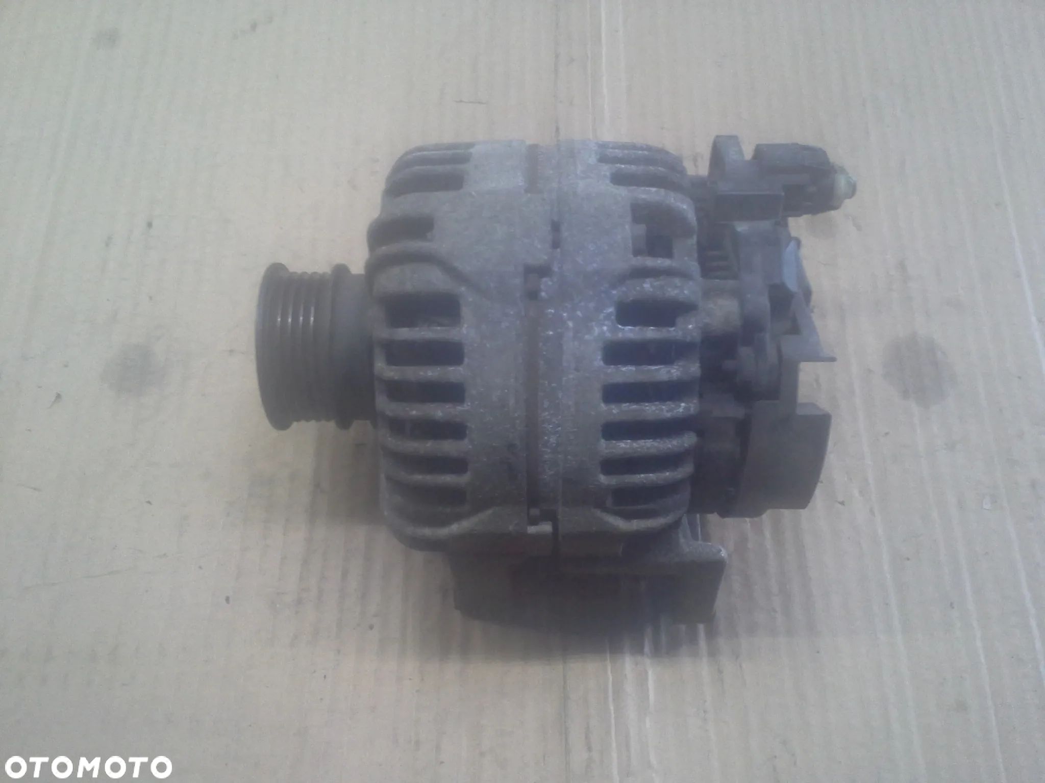 Alternator Opel Vectra C 1.8 benzyna 0124425050 Bosch - 1