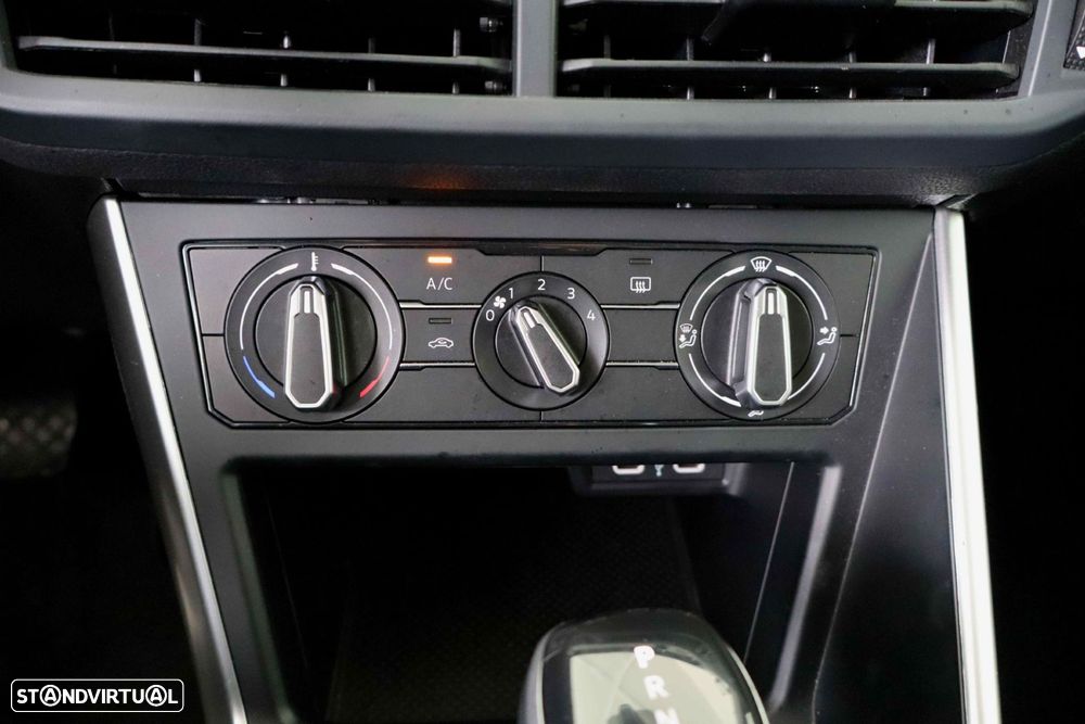 VW Taigo 1.0 TSI Life DSG - 33