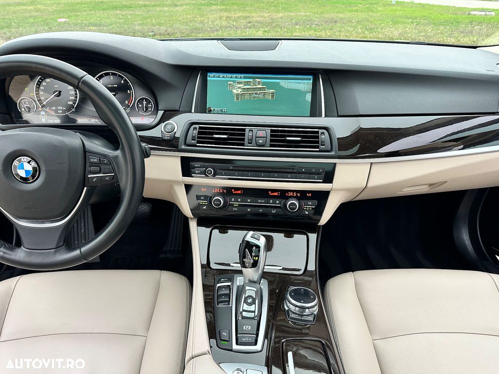 BMW Seria 5 520d Touring Aut. Luxury Line - 9