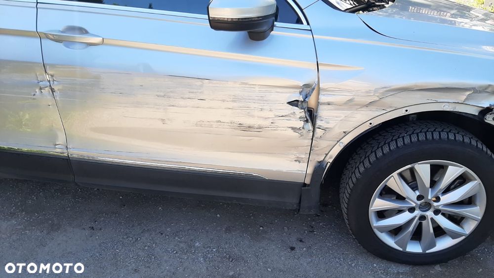 Volkswagen Tiguan 1.4 eHybrid OPF DSG Life - 12