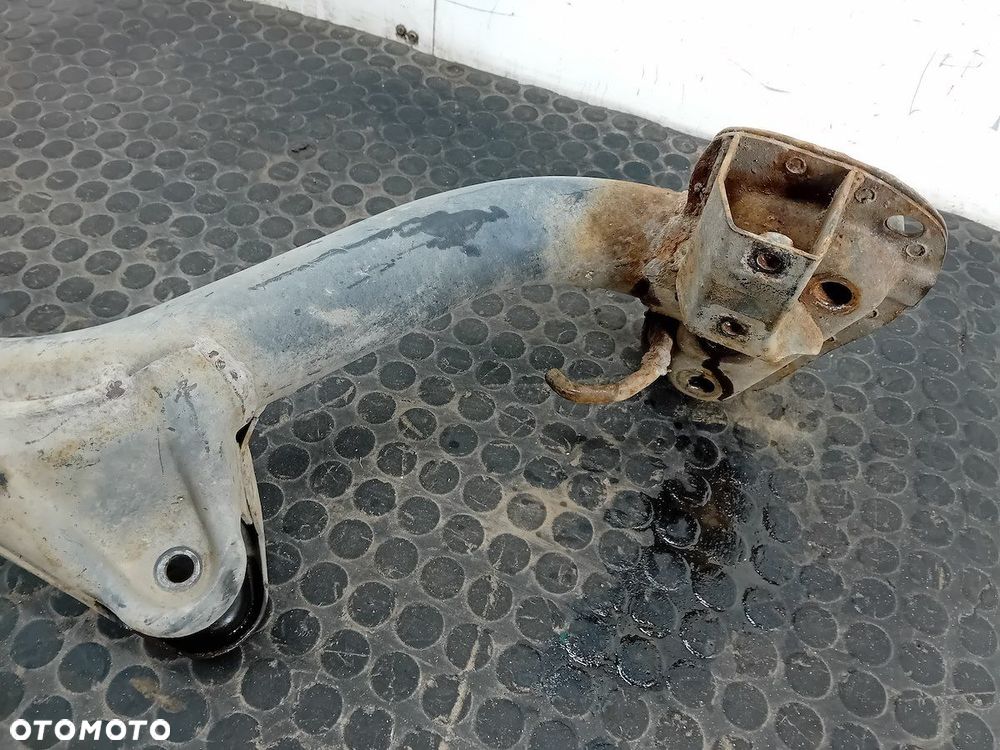 WÓZEK, TRAWERS TYŁ HONDA CR-V I 2.0 16V - 4