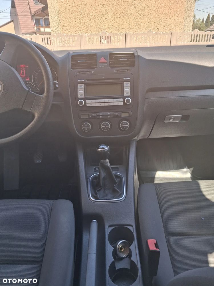 Volkswagen Golf 1.6 Edition - 6