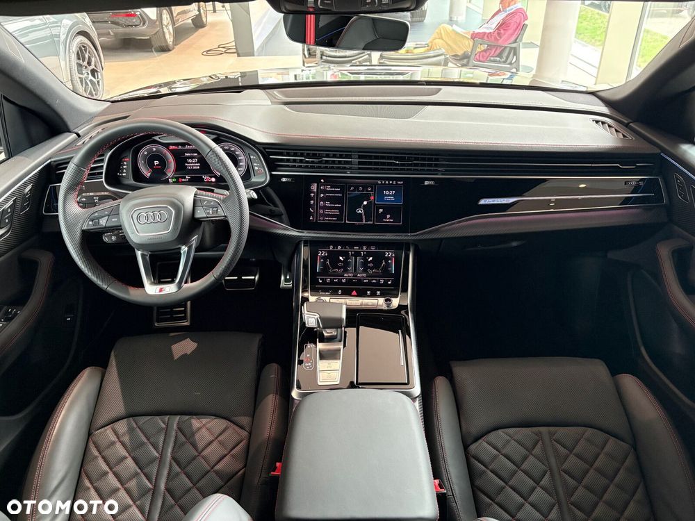 Audi Q8 - 10