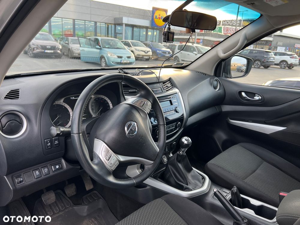 Nissan NP300 Pickup - 19