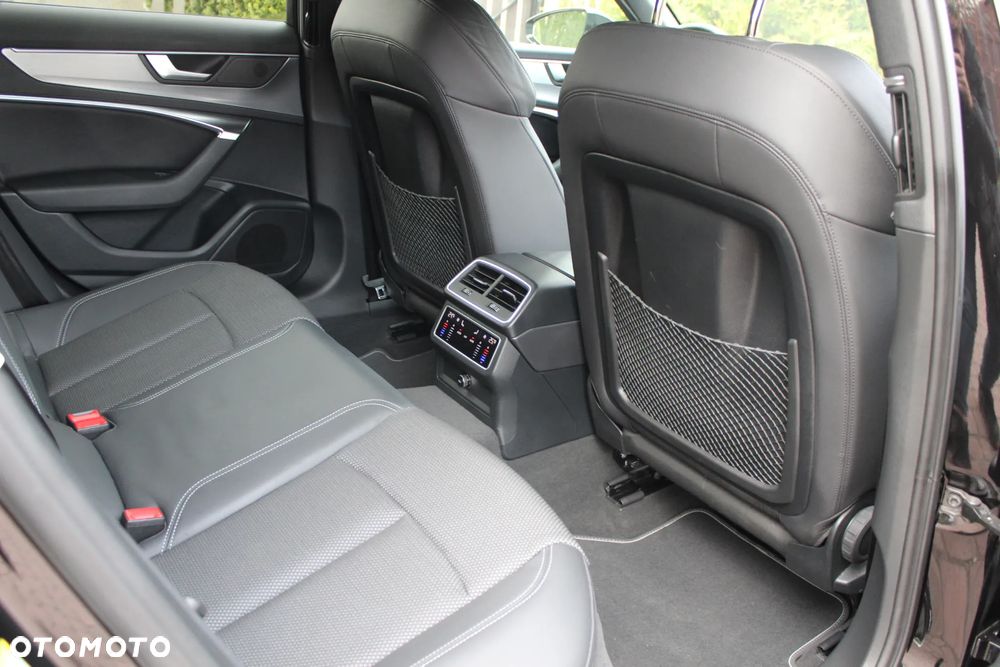 Audi A6 Avant 40 TDI quattro S tronic S line - 13