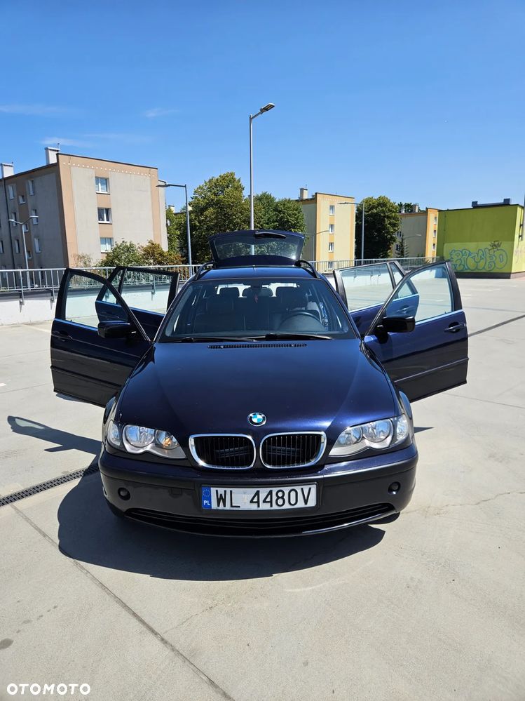 BMW Seria 3 320i - 34