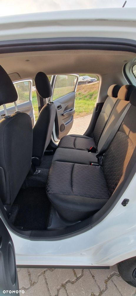 Mitsubishi Space Star 1.0 - 12