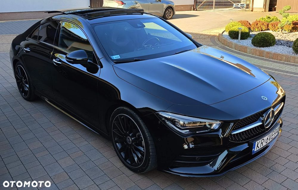 Mercedes-Benz CLA 220 4-Matic AMG Line 7G-DCT - 2