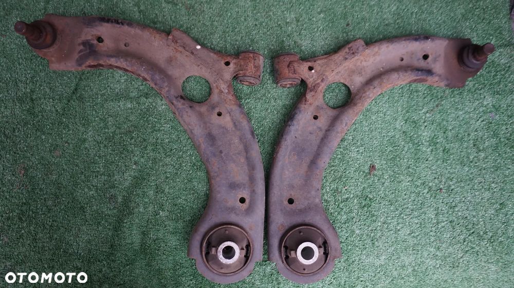 Mazda CX3 CX-3 2.0 B 1.5 D wahacz przedni przod lewy prawy