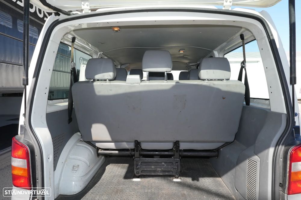 VW Transporter 9Lugares 1.9TDI 102cv - 7