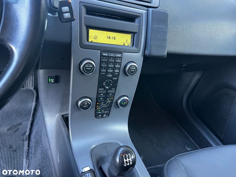 Volvo V50 - 23