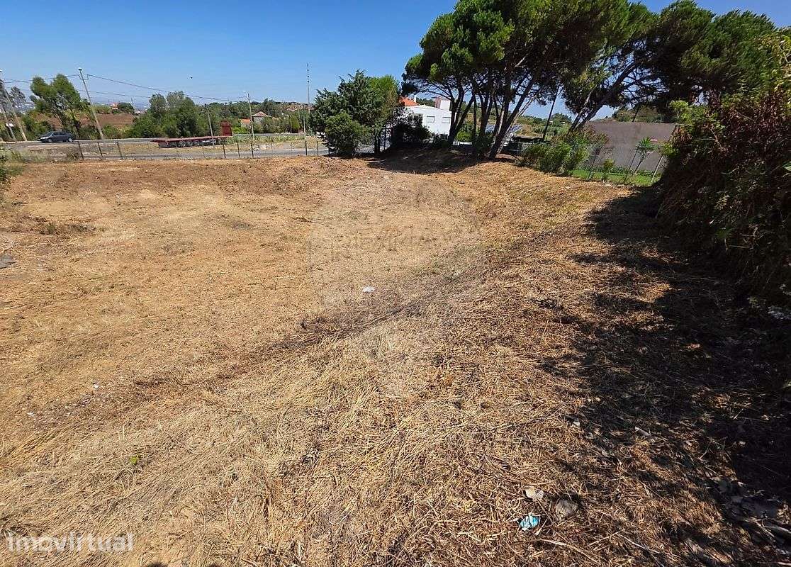 Terreno  para venda - Grande imagem: 2/26
