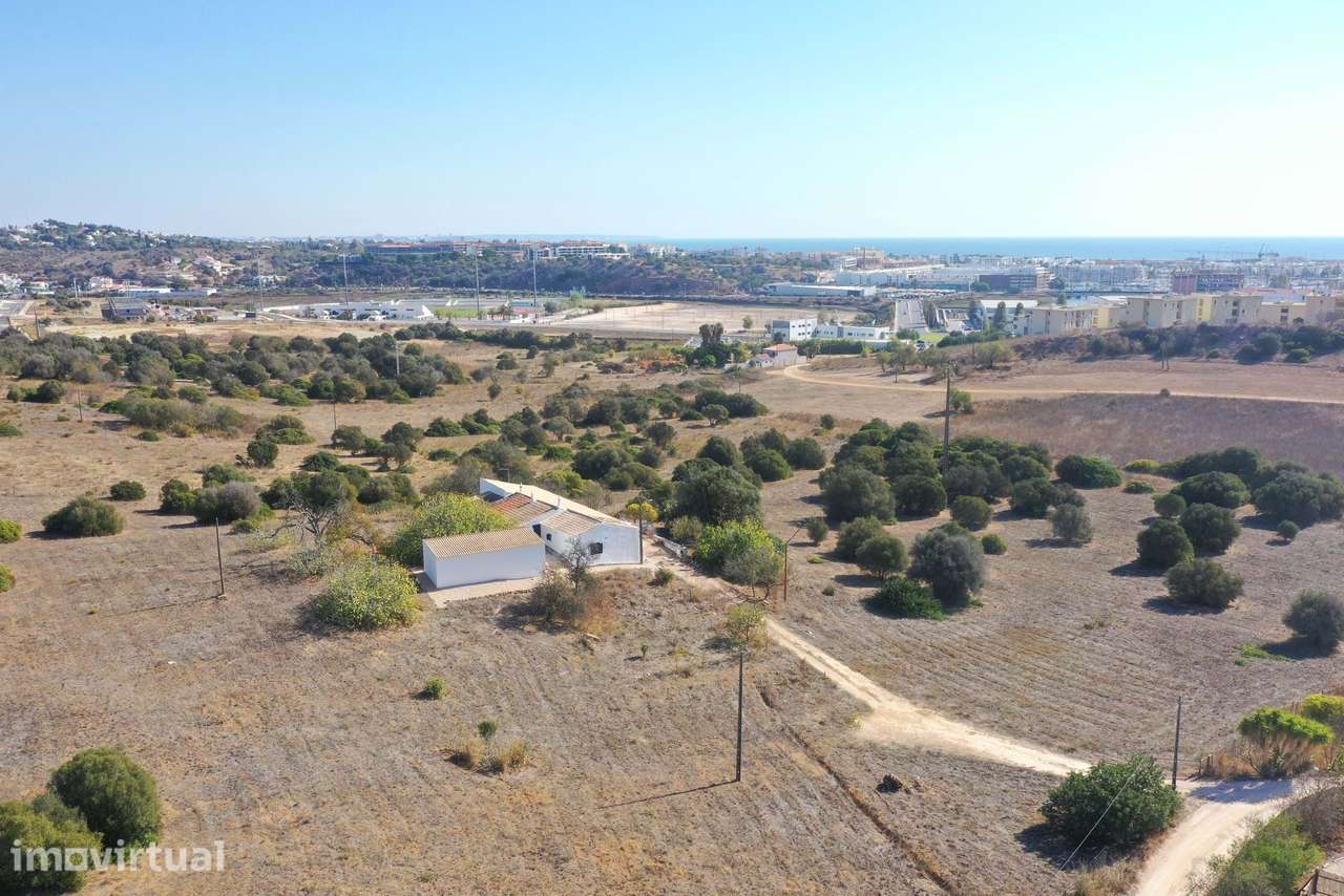 QUINTA PARA INVESTIMENTO, EXCELENTE LOCALIZAÇÃO, LAGOS - Grande imagem: 3/20