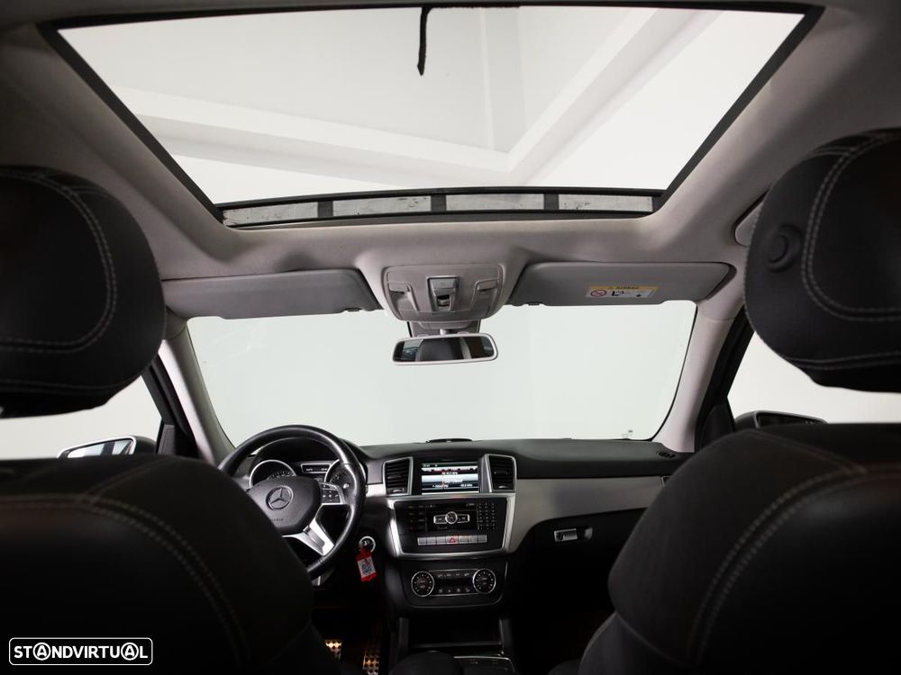 Mercedes-Benz ML 350 — fotografia 7