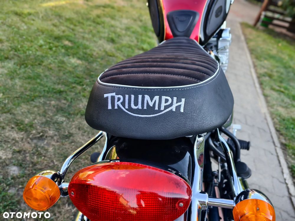 Triumph Thunderbird - 5