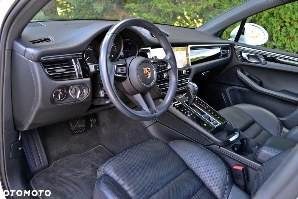 Porsche Macan - 22