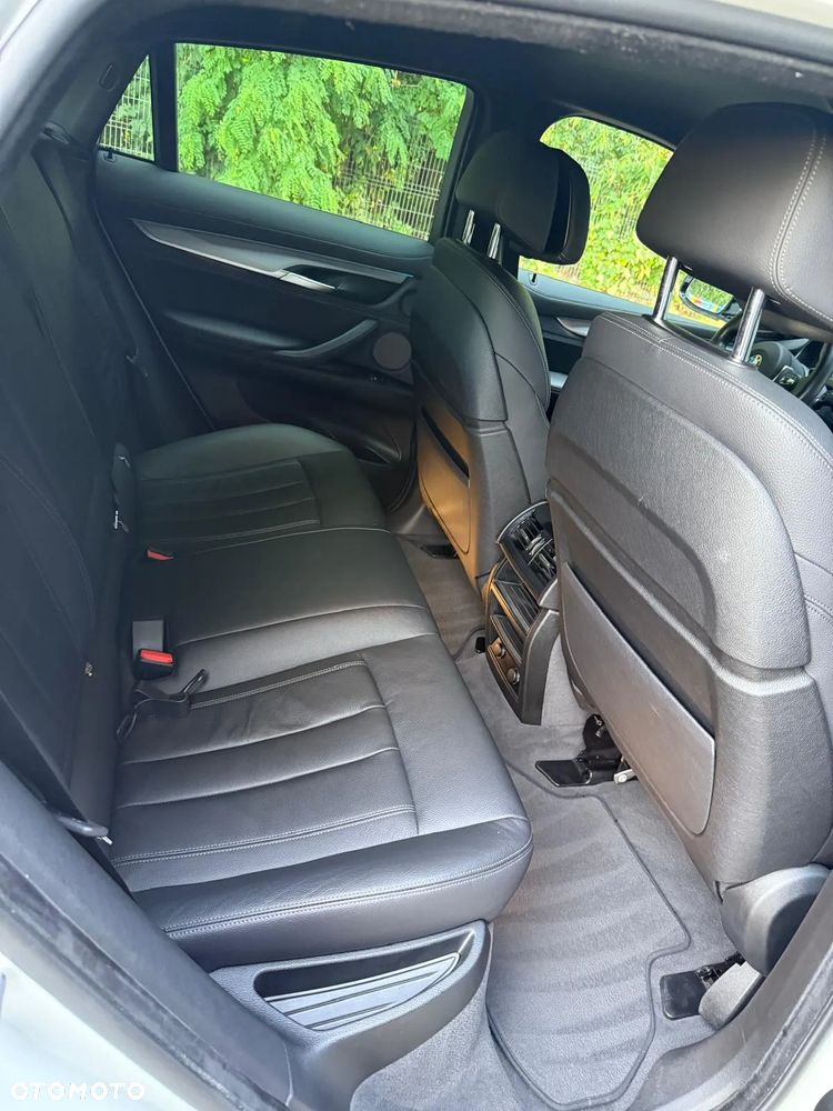 BMW X6 xDrive40d - 16