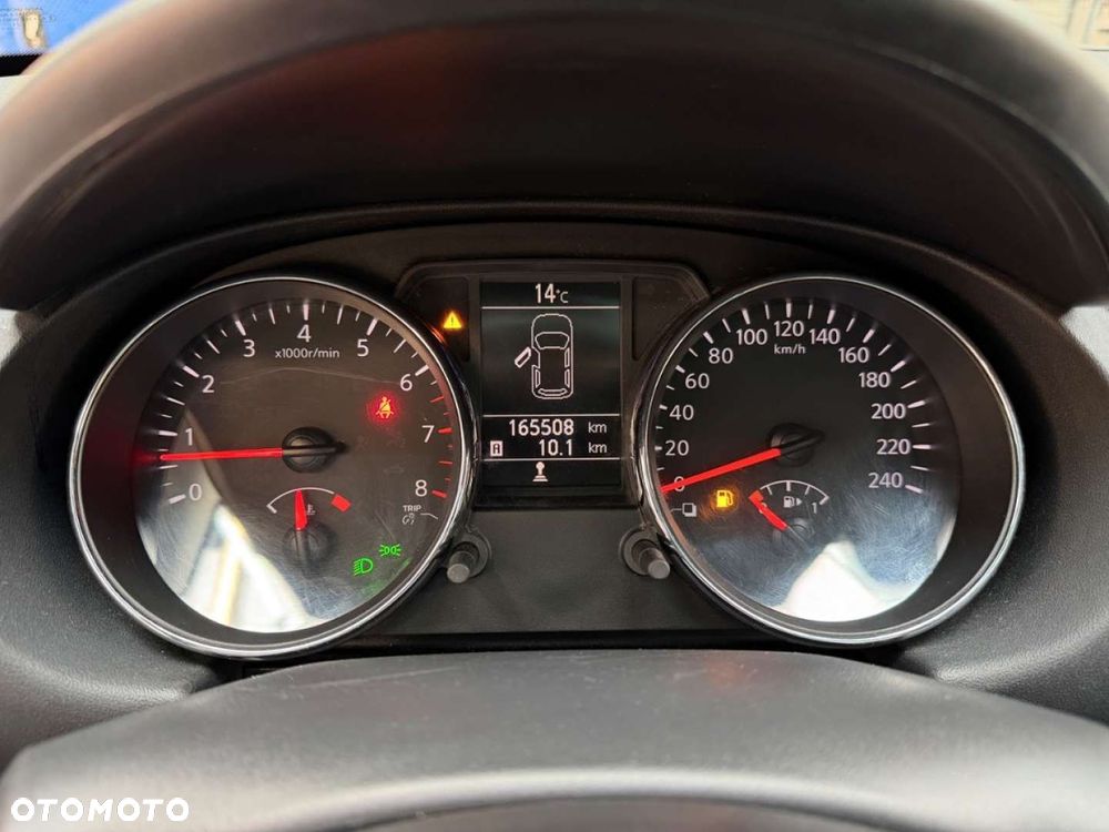 Nissan Qashqai+2 - 24