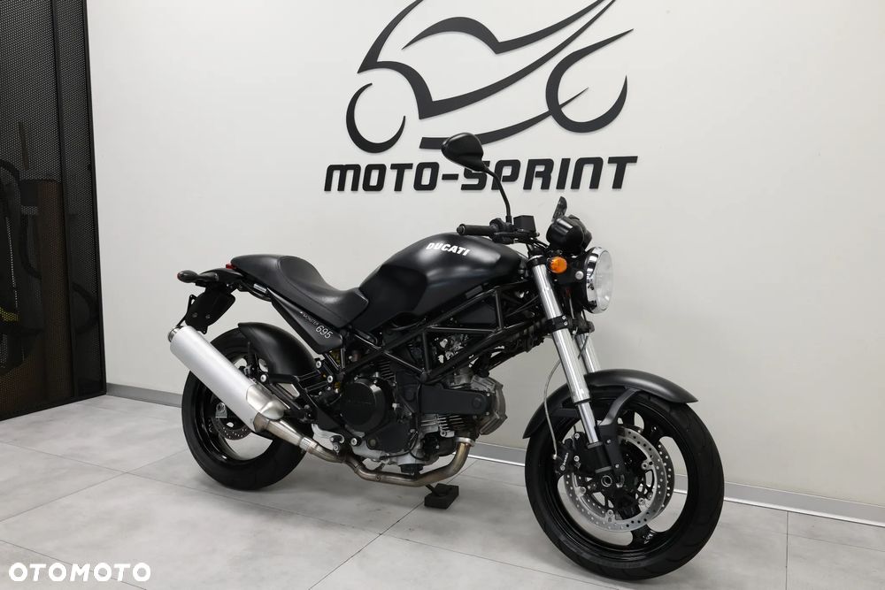 Ducati Monster - 4