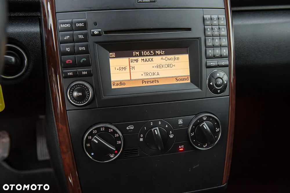 Mercedes-Benz Klasa A 180 CDI Autotronic Avantgarde DPF - 20