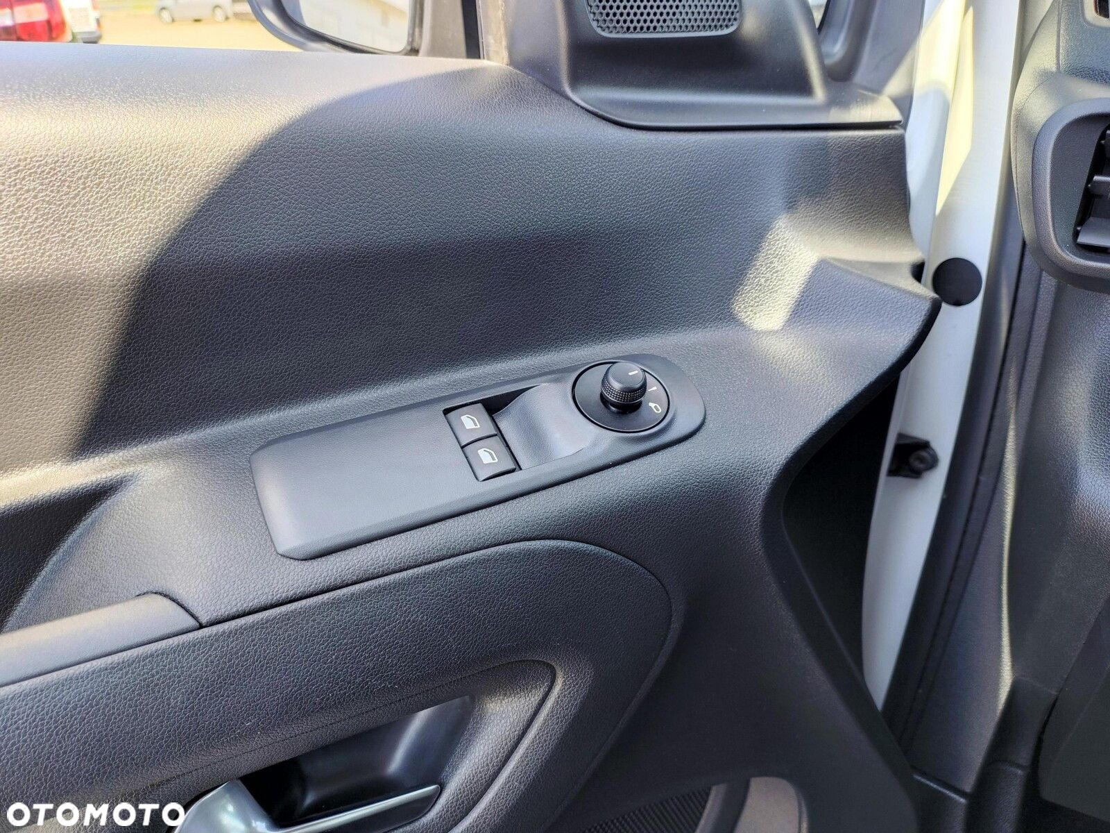 Peugeot Rifter 1.5 BlueHDI Active S&S - 20
