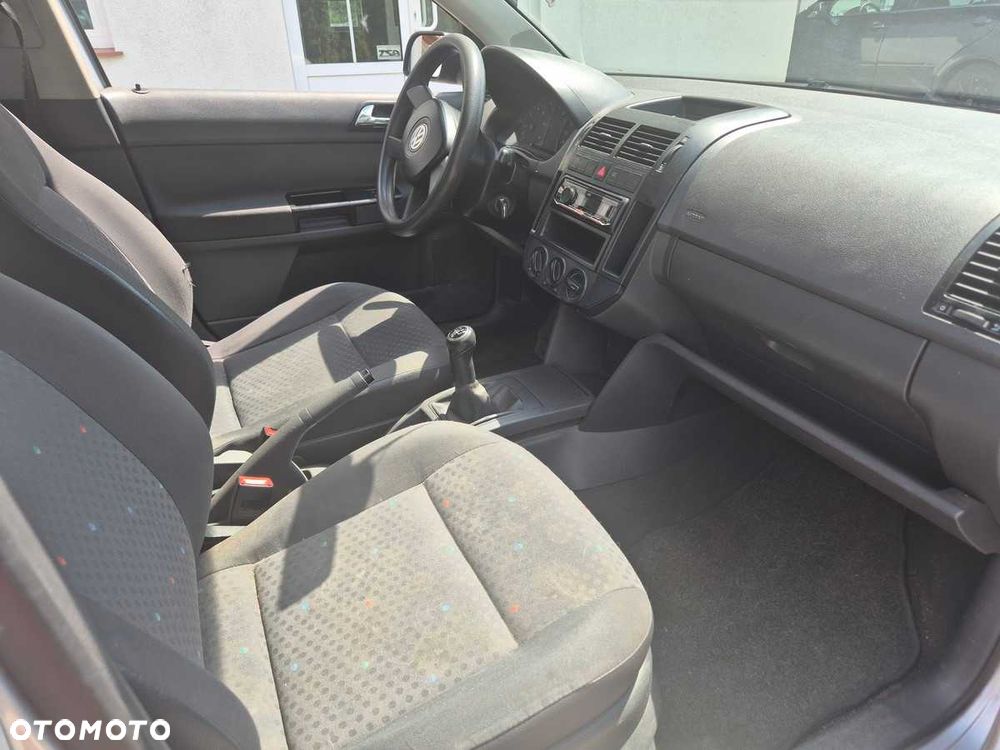 Volkswagen Polo - 7