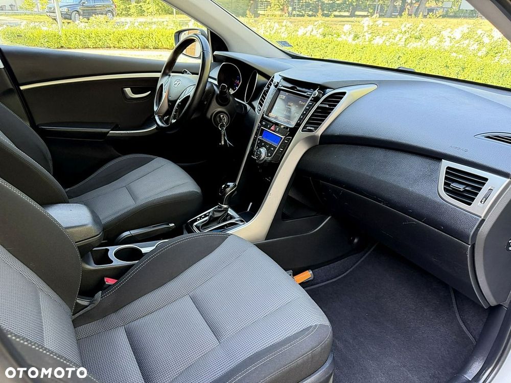 Hyundai i30 - 10