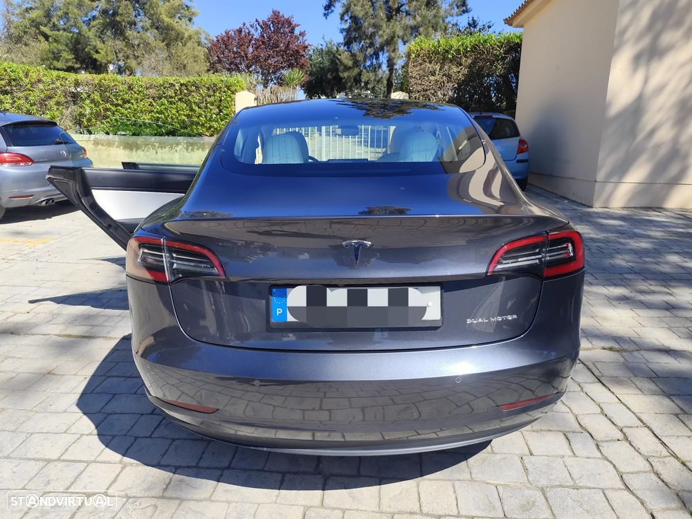 Tesla Model 3 Long-Range Dual Motor AWD - 15