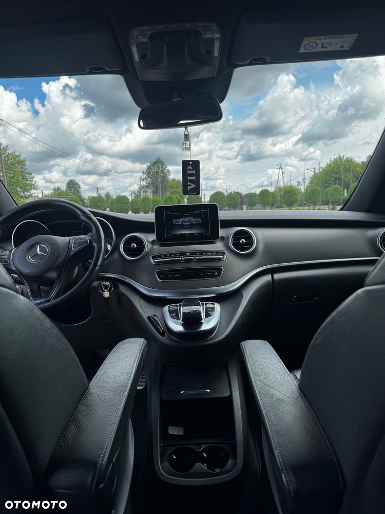 Mercedes-Benz Klasa V 220 CDI Avantgarde 7G-Tronic (ekstra d³) - 10