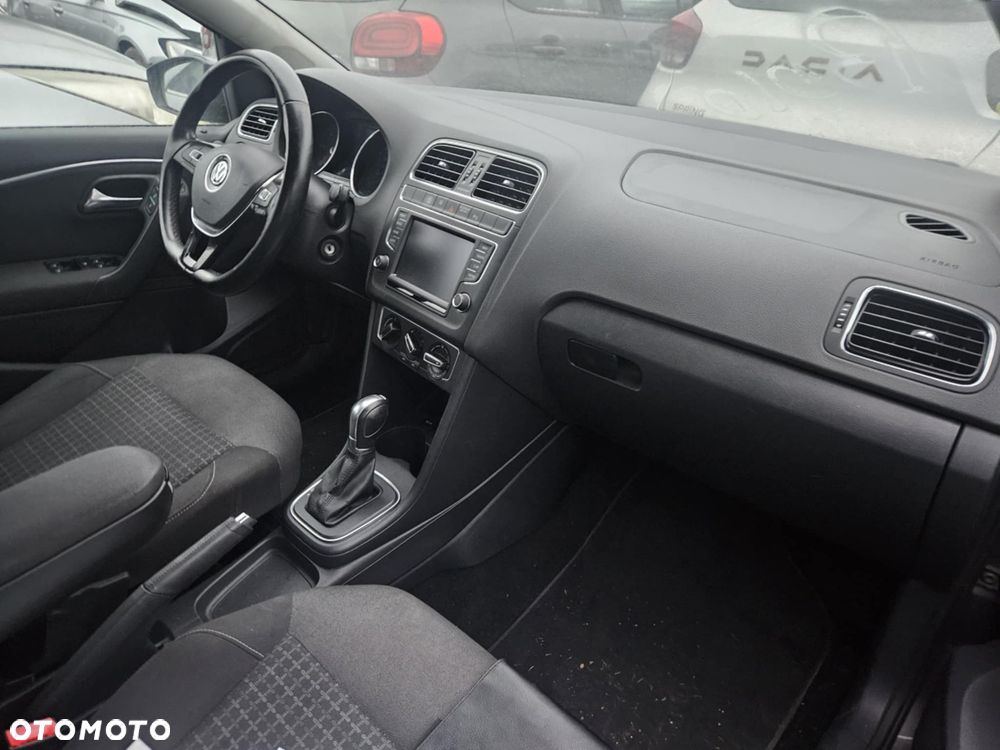 Volkswagen Polo 1.4 TDI (Blue Motion Technology) DSG Highline - 16