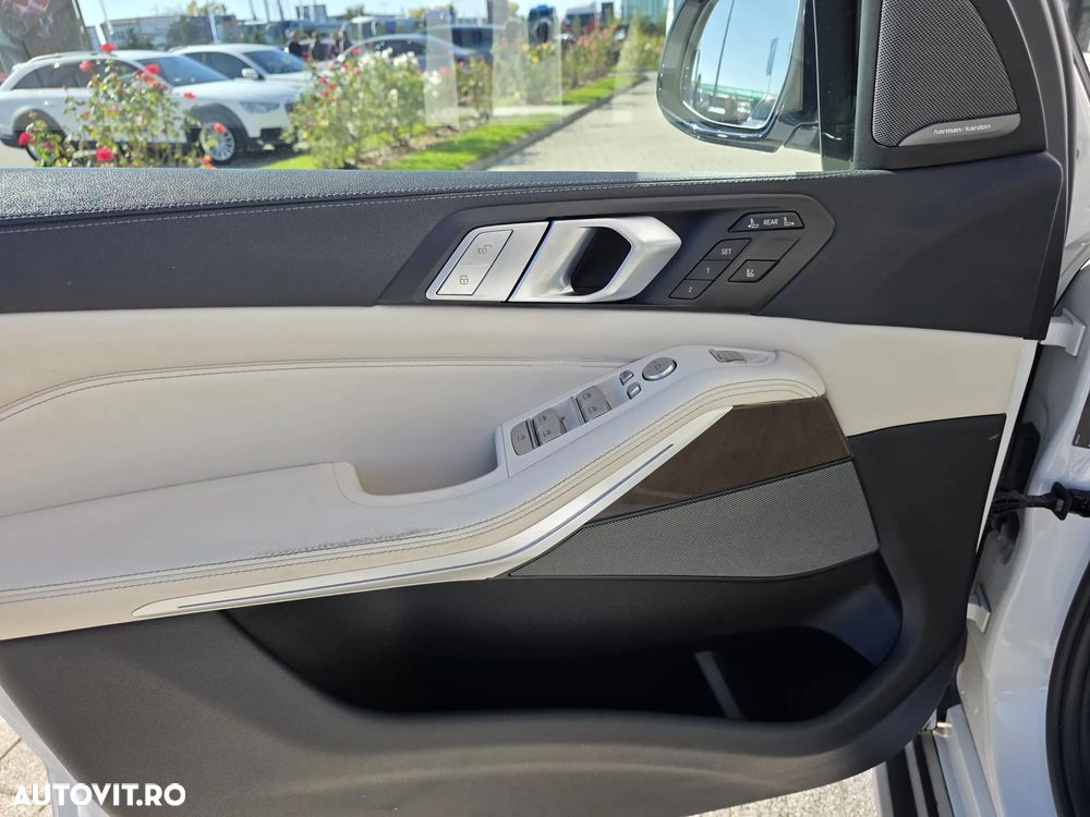 BMW X7 xDrive40d MHEV - 23