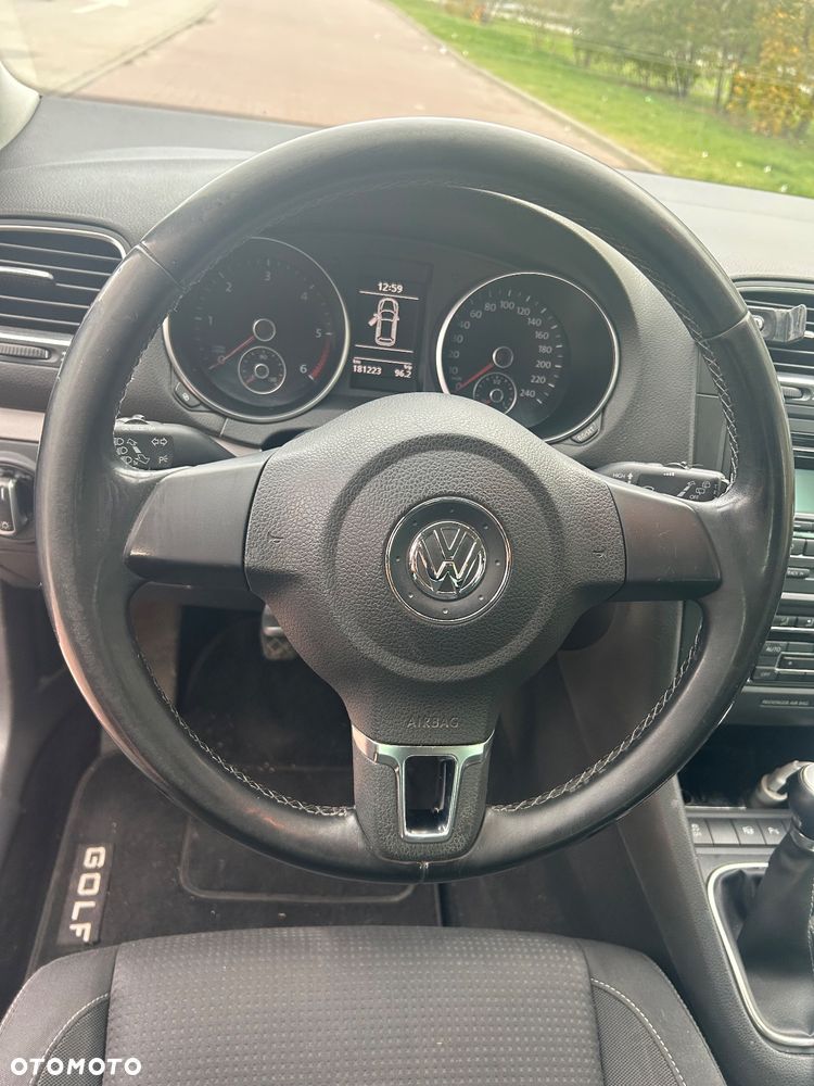 Volkswagen Golf 1.6 TDI DPF Trendline - 16