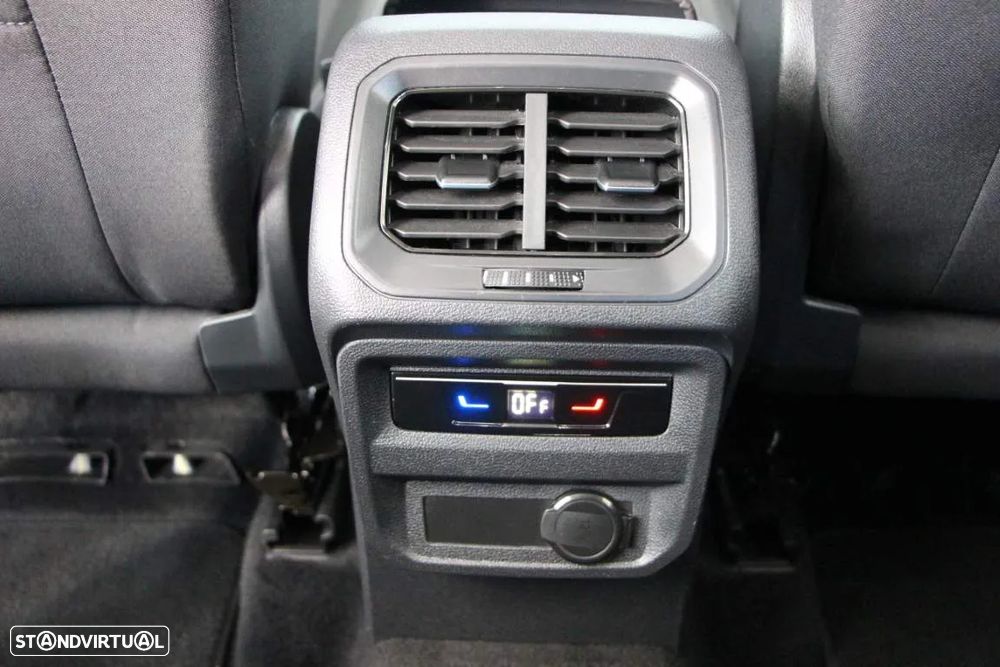 VW Tiguan Allspace 2.0 TDI Life DSG - 24