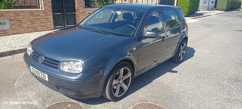 VW Golf 1.9 TDi Highline - 2
