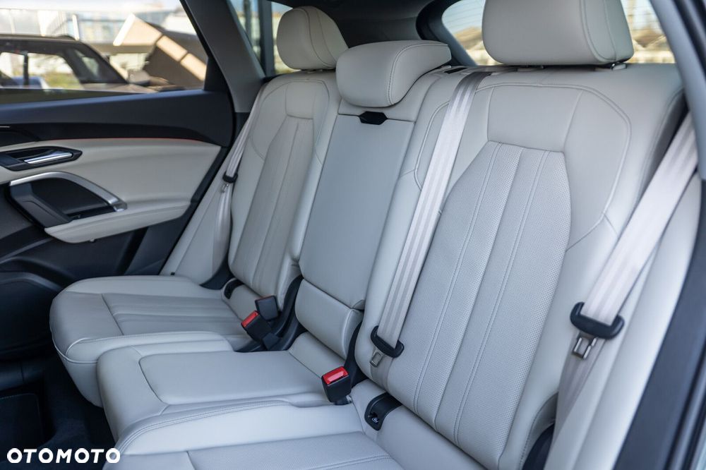 Audi Q5 e-Hybrid 220 kW Quattro S tronic - 18