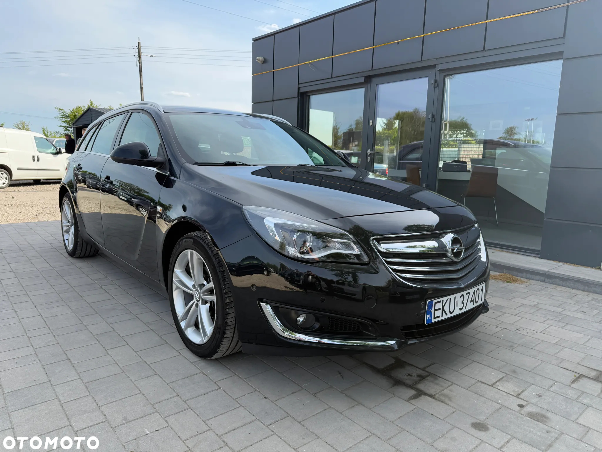 Opel Insignia 1.4 T Cosmo S&S - 3
