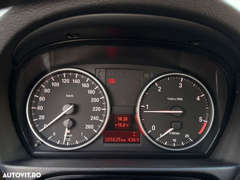 BMW Seria 3 320d DPF - 25