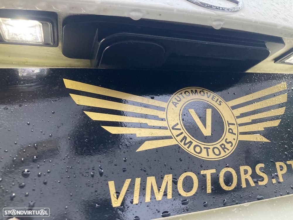 Mercedes-Benz CLA 200 d Shooting Brake Urban - 23