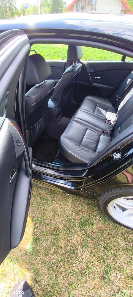 BMW Seria 5 - 24
