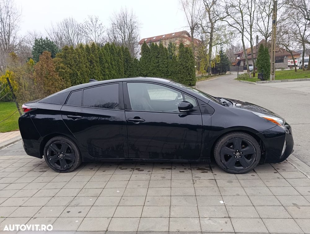 Toyota Prius Sol Plus - 4