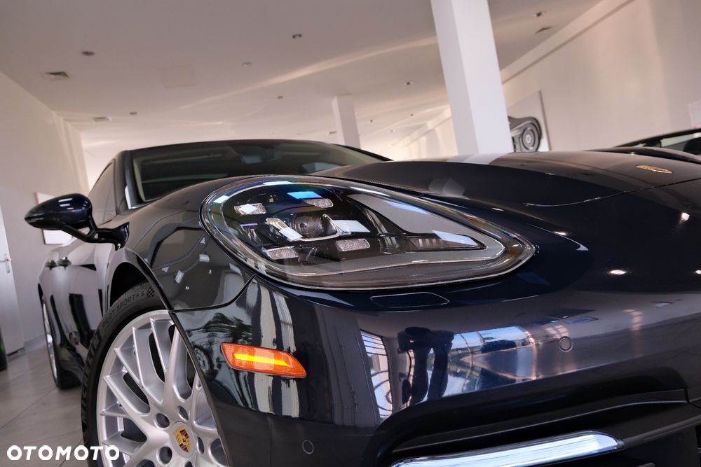 Porsche Panamera - 6