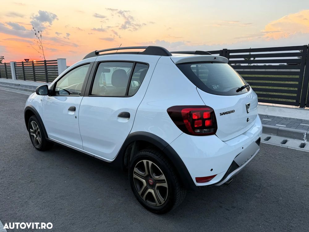 Dacia Sandero Stepway TCe 90 (S&S) Prestige - 6