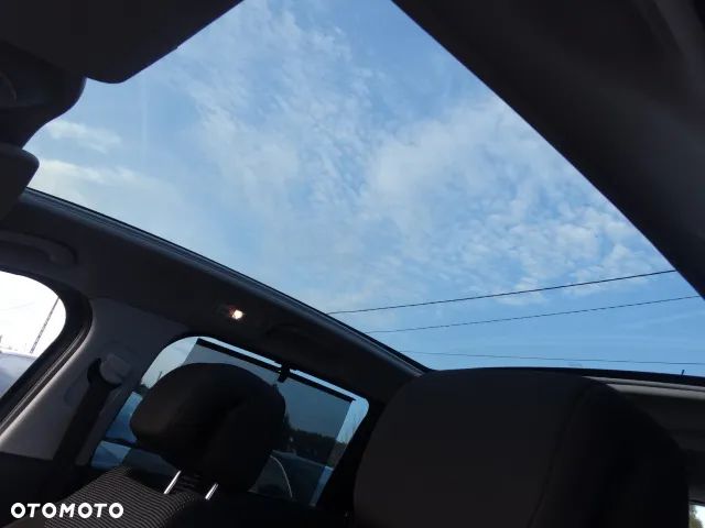 Peugeot 5008 HDI 150 Allure - 25