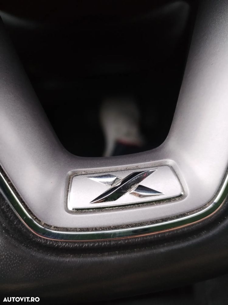 Seat Leon 2.0 TDI DPF Start&Stop DSG XCELLENCE - 12