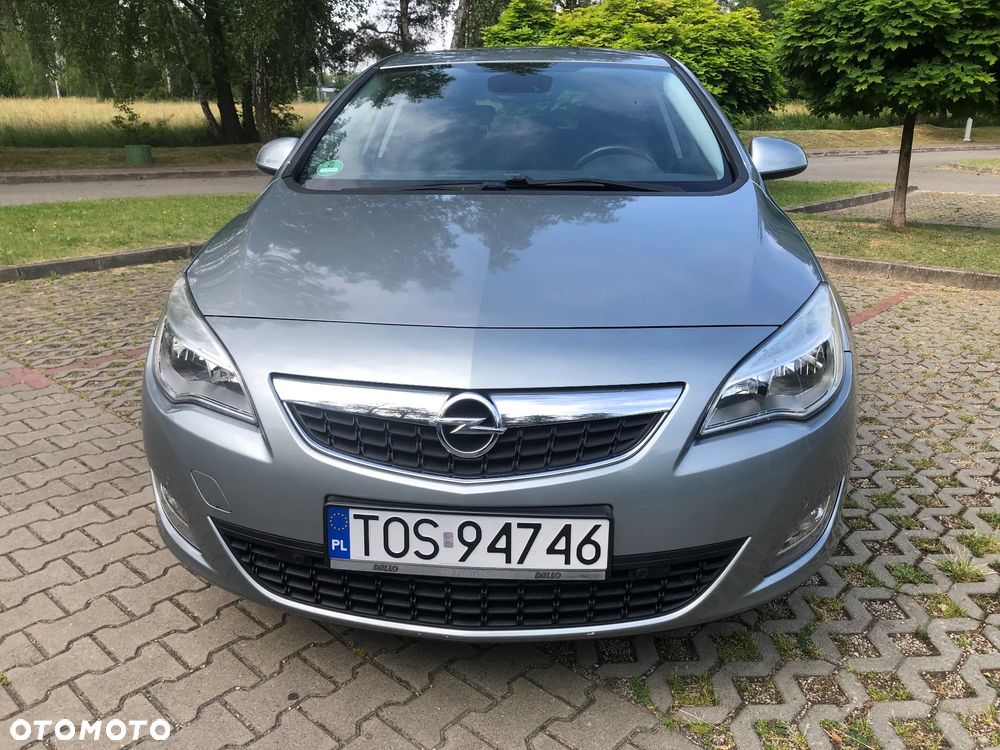 Opel Astra 1.4 Turbo - 4