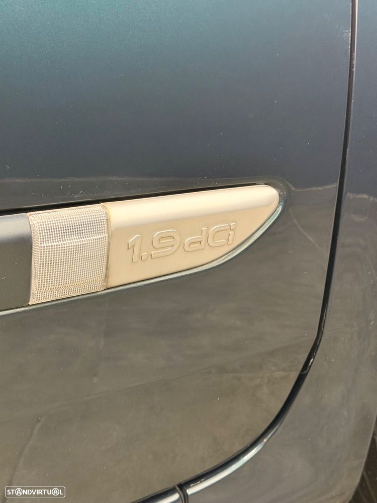 Renault Laguna Break 1.9 dCi Privilège - 19