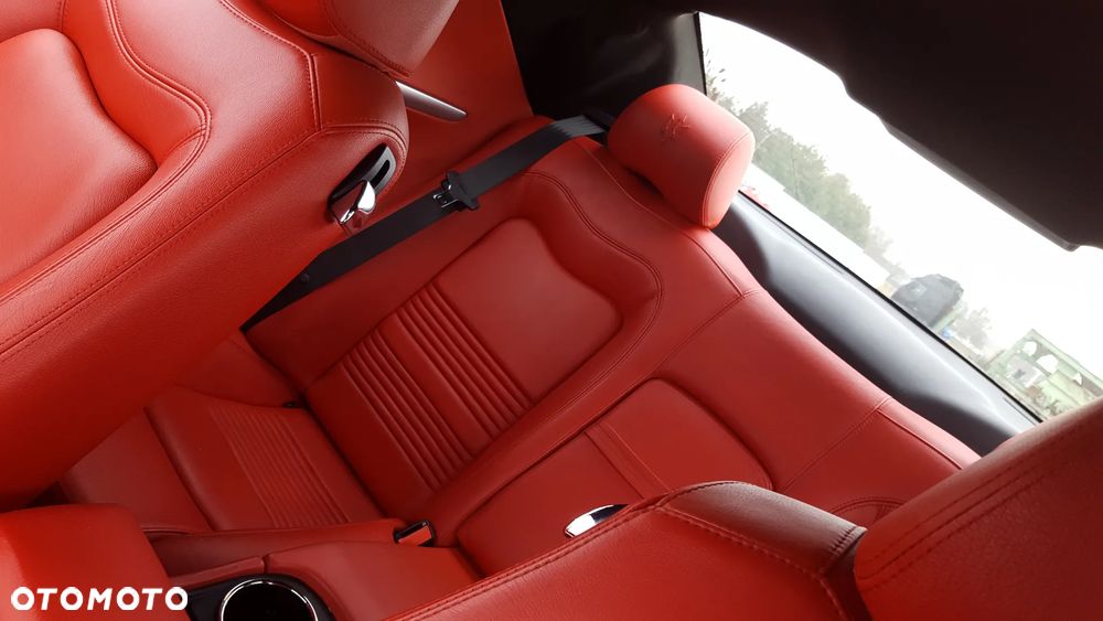 Maserati GranTurismo S - 5
