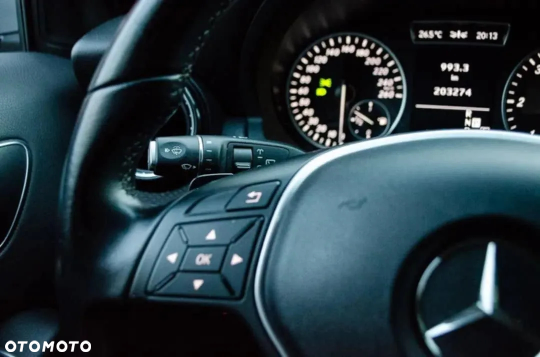 Mercedes-Benz Klasa A 200 CDI (BlueEFFICIENCY) 7G-DCT AMG Sport - 32