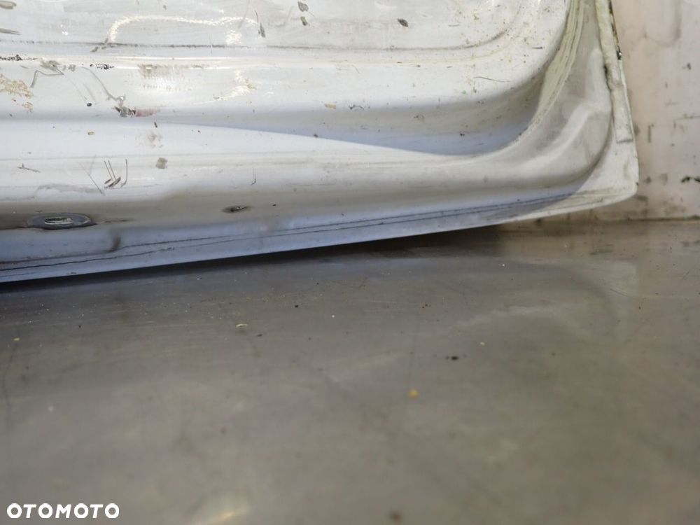 DRZWI PRAWY TYŁ SKRZYDŁOWE RENAULT TRAFIC II 1.9 - 21