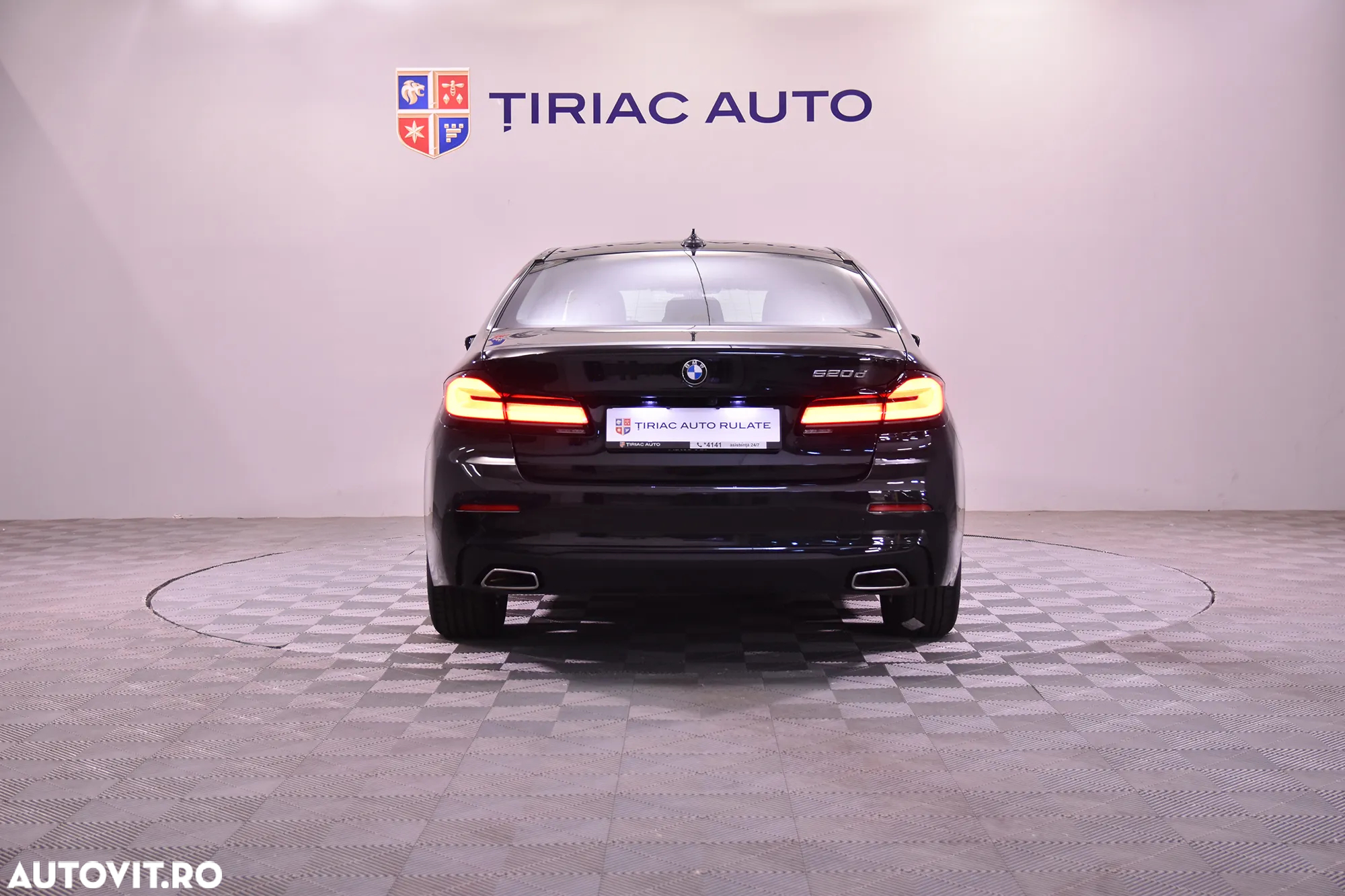 BMW Seria 5 520d Aut. - 4